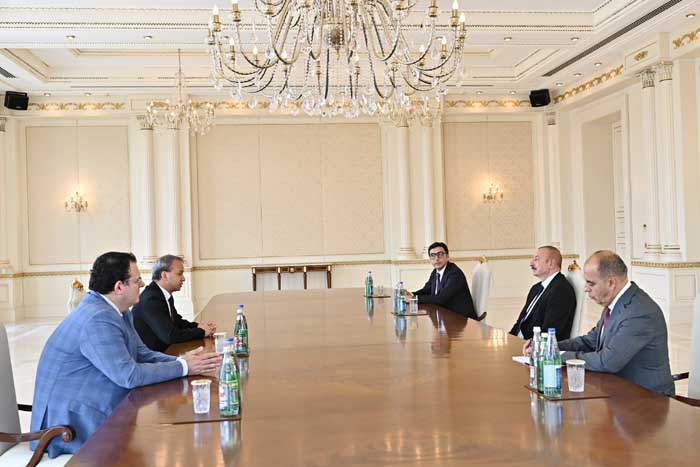 Prezident İlham Əliyev Beynəlxalq Şahmat Federasiyasının prezidentini qəbul edib