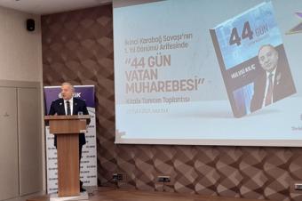 İstanbul: Vətən müharibəsi haqqında kitabın təqdimatı