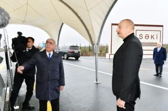 Prezident İlham Əliyev Oğuz-Şəki avtomobil yolunun yenidənqurmadan sonra açılışında iştirak edib