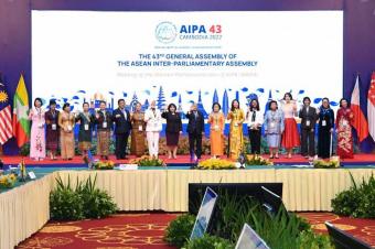 ASEAN PA-nın Qadın Parlamentarilərinin görüşündə ölkəmizdə qadınların  hüquqlarının artırılması istiqamətində qazanılan nailiyyətlərdən danışılıb